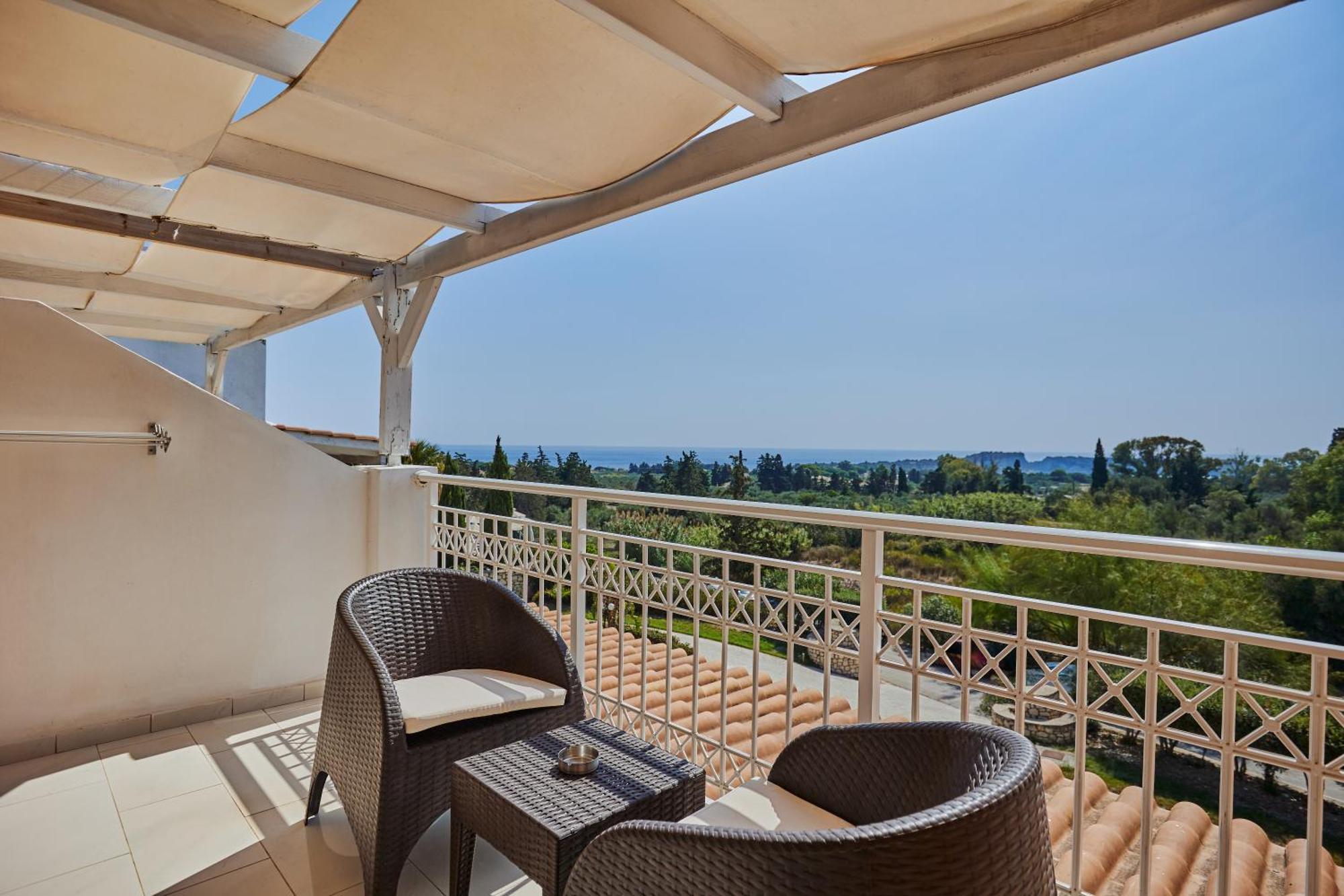 Gerakas Belvedere 4* Vasilikí